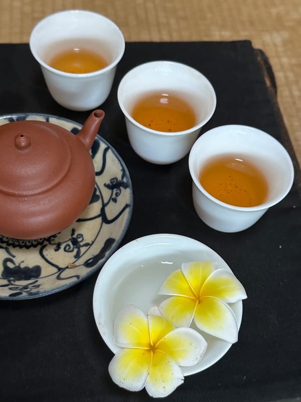お茶との共鳴：日常のお菓子にひそむ茶席の知音を探して