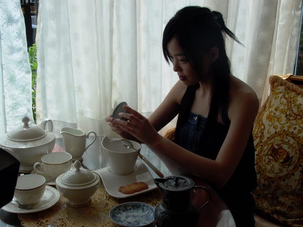 茶器選びの芸術：急須から茶杯までの完璧な組み合わせガイド